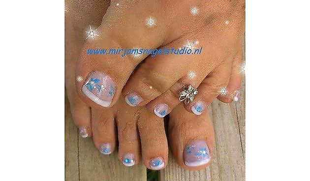 Mooie teen nagels Mirjam's Nagelstudio Beerta